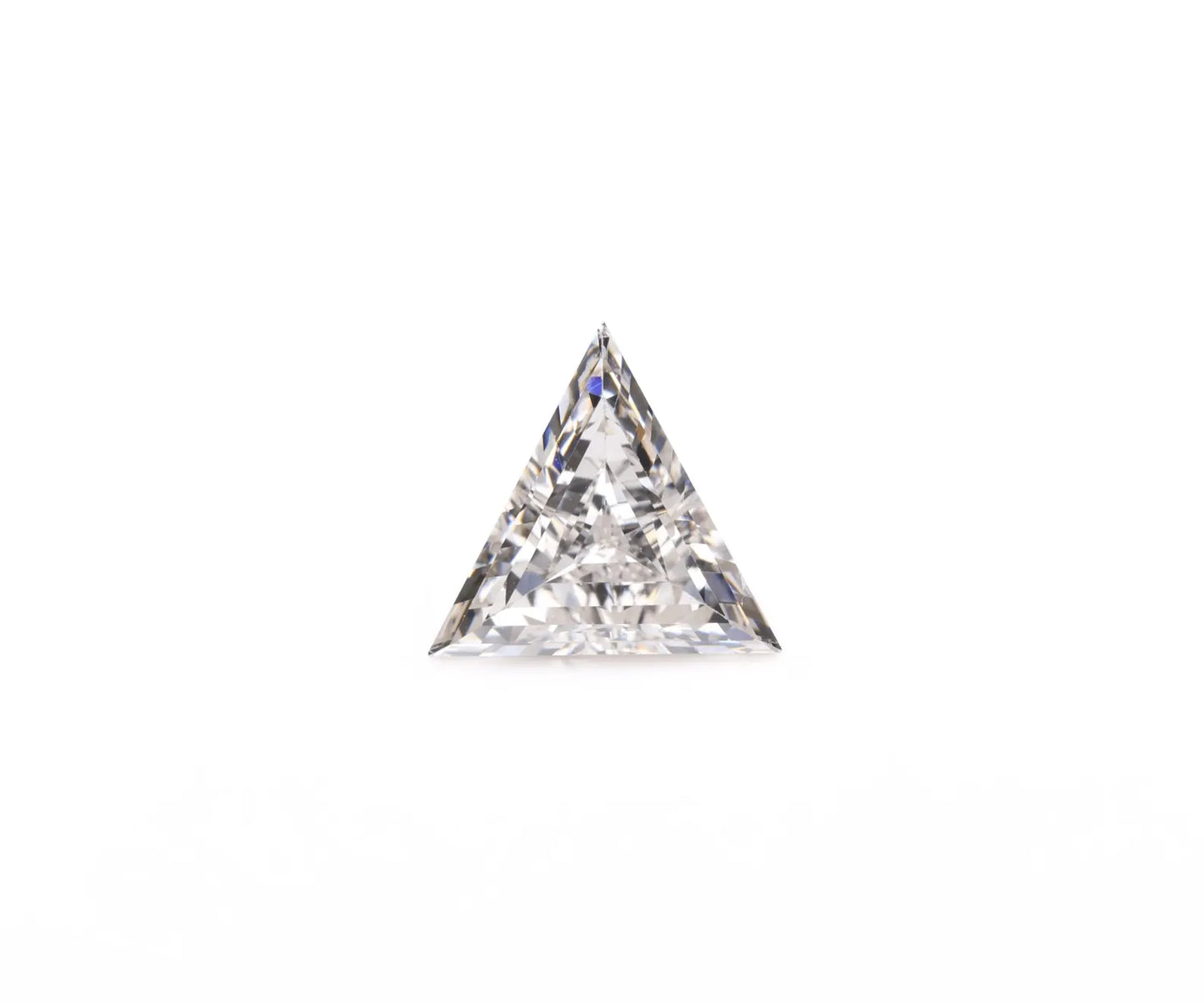 Triangle trilliant cut lab-grown diamond CVD HPHT VVS VS quality