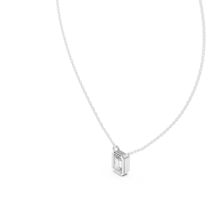 Emerald-cut lab-grown diamond pendant necklace

Emerald-cut moissanite solitaire pendant in white gold

Minimal emerald-cut pendant close-up