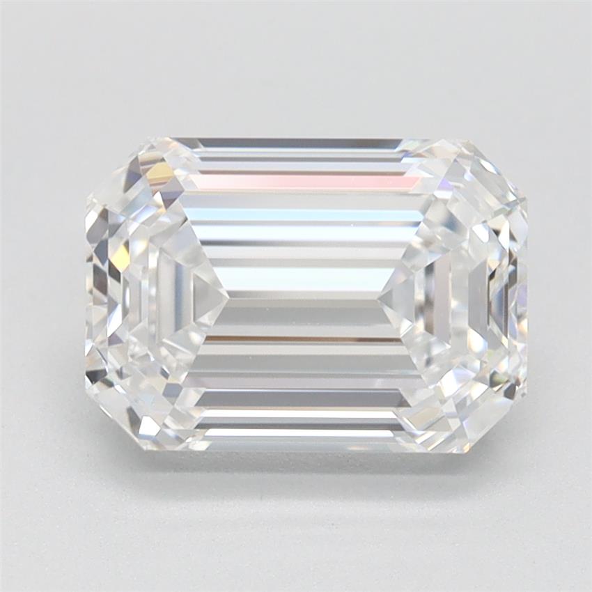 Emerald cut lab-grown diamond CVD HPHT VVS VS quality