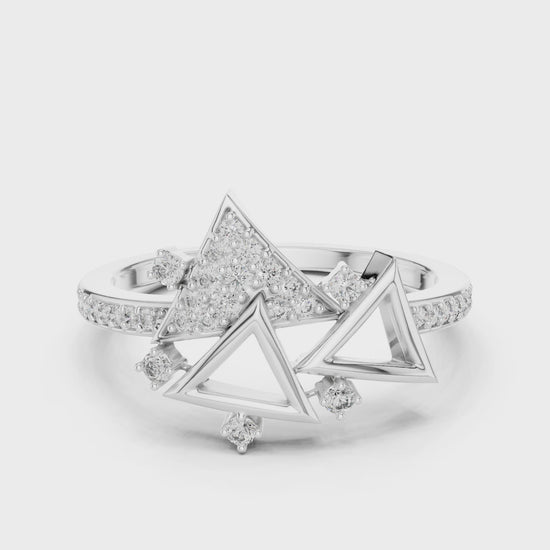 Triangle shape round diamond ring featuring three round brilliant diamonds in a geometric setting