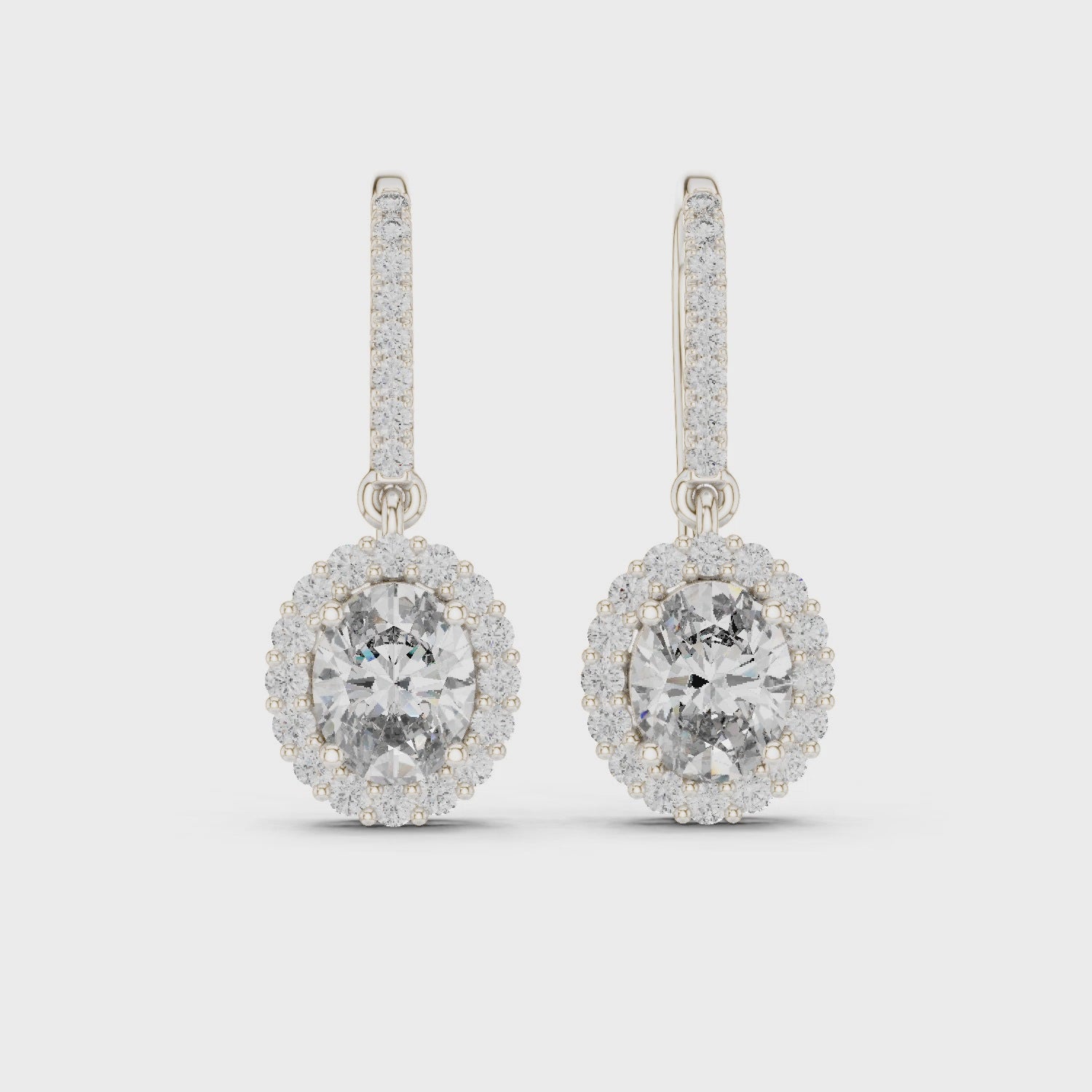 Oval halo lab-grown diamond dangle leverback earrings

Oval diamond halo leverback earrings in white metal

Elegant oval halo diamond earrings for women
