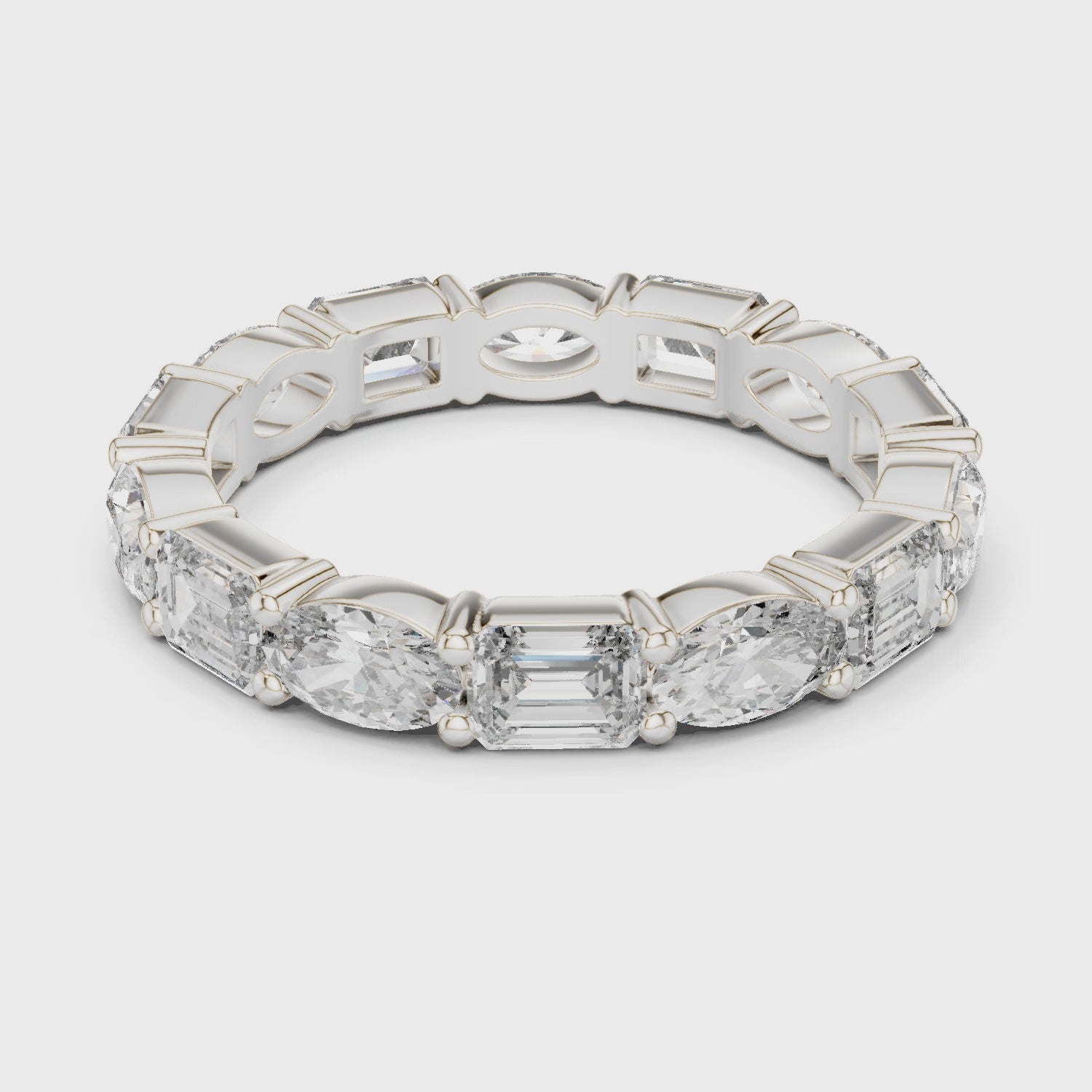 Emerald-cut diamond eternity band with alternating oval stones

Lab-grown diamond eternity band in white gold

Elegant 360° sparkling fine jewelry band