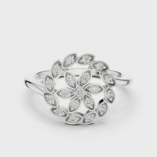 Diamond flower ring with floral design in white gold

Lab-grown diamond floral ring for women

Elegant nature-inspired flower ring