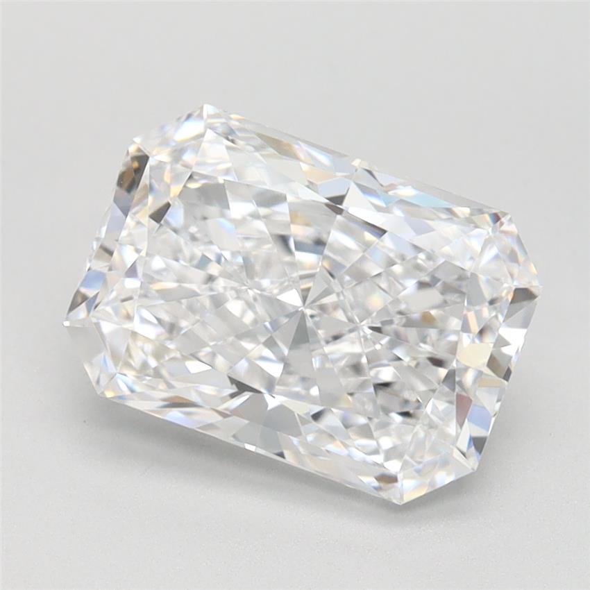 Radiant cut lab-grown diamond CVD HPHT VVS VS quality